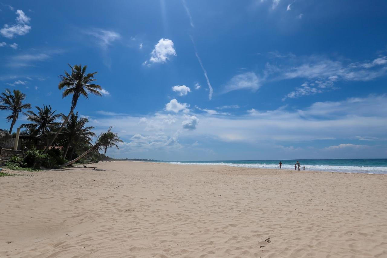 Bieshu Beach Hive Habaraduwa Central Exterior foto